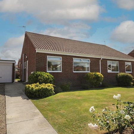 Rose Bungalow Whitby Exterior foto